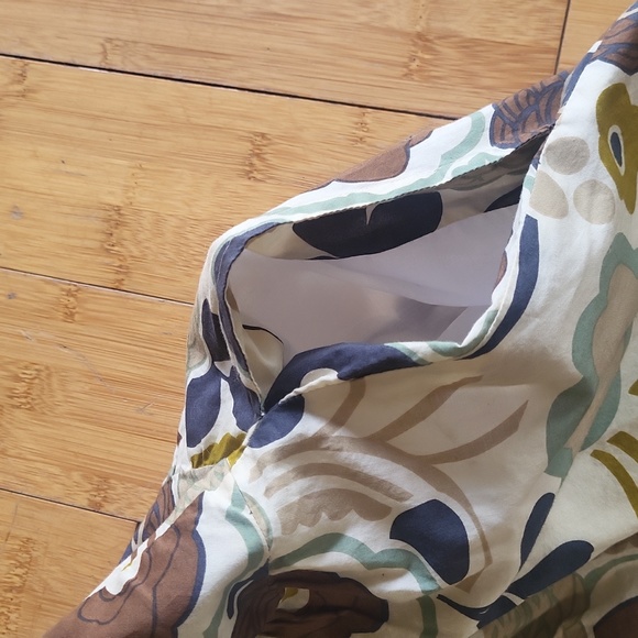 Homemade floral design skirt - Picture 3 of 8